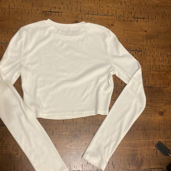 NAKD Ribbed Long Sleeve Crop Top - Picture 7 of 7